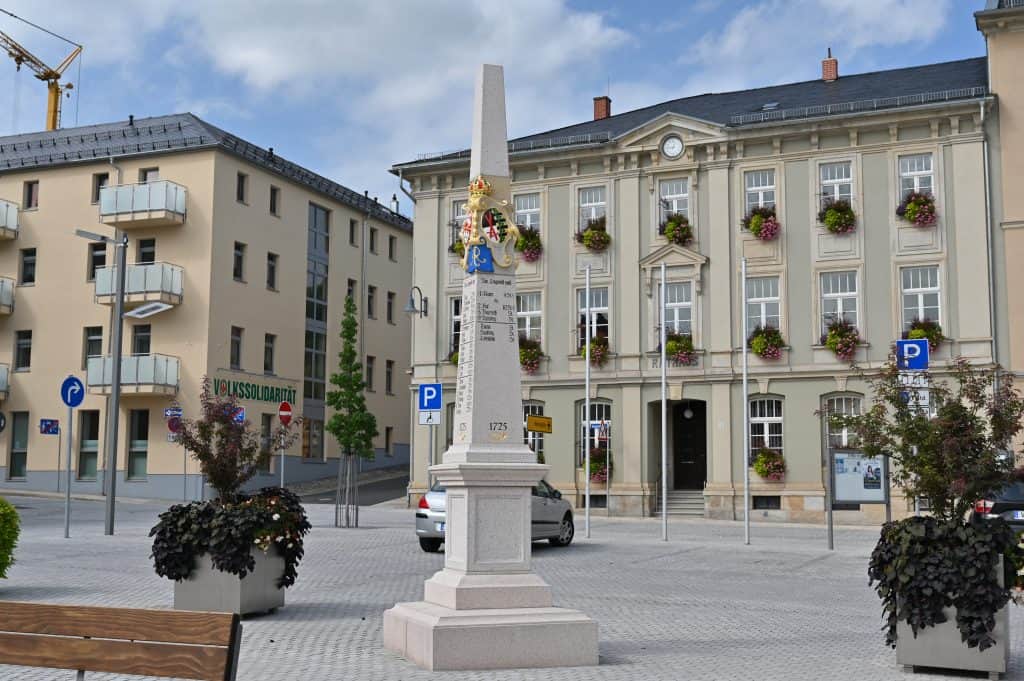 Rathaus mit Platz